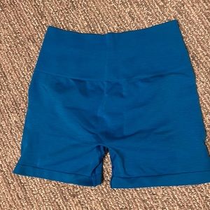 Alphalete Amplify Shorts